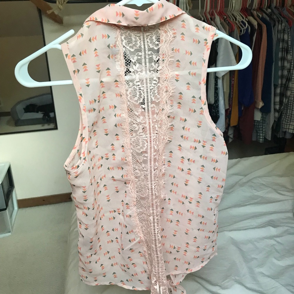 C. Russe patterned button down with laced back